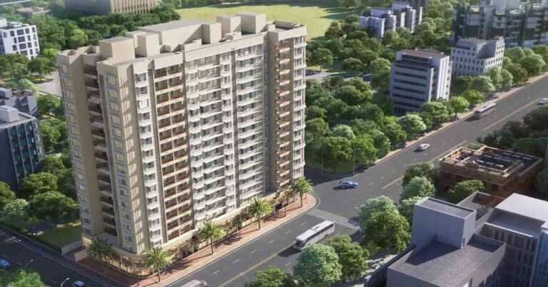 Queens-Park-Chembur-01