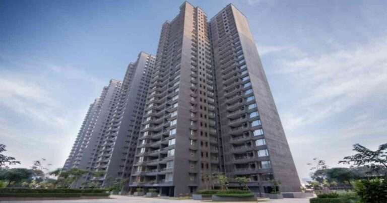 Wadhwa-The-Address-Ghatkopar